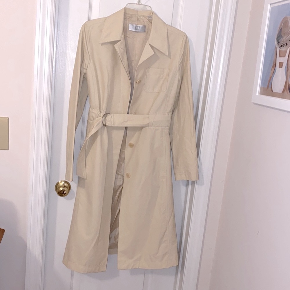 DKNY  Donna Karan Trench Dress Coat! Ivory Creamy, Belted Sz 2=4-6 fit New w/0 T